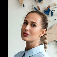 Лобкова Инна
